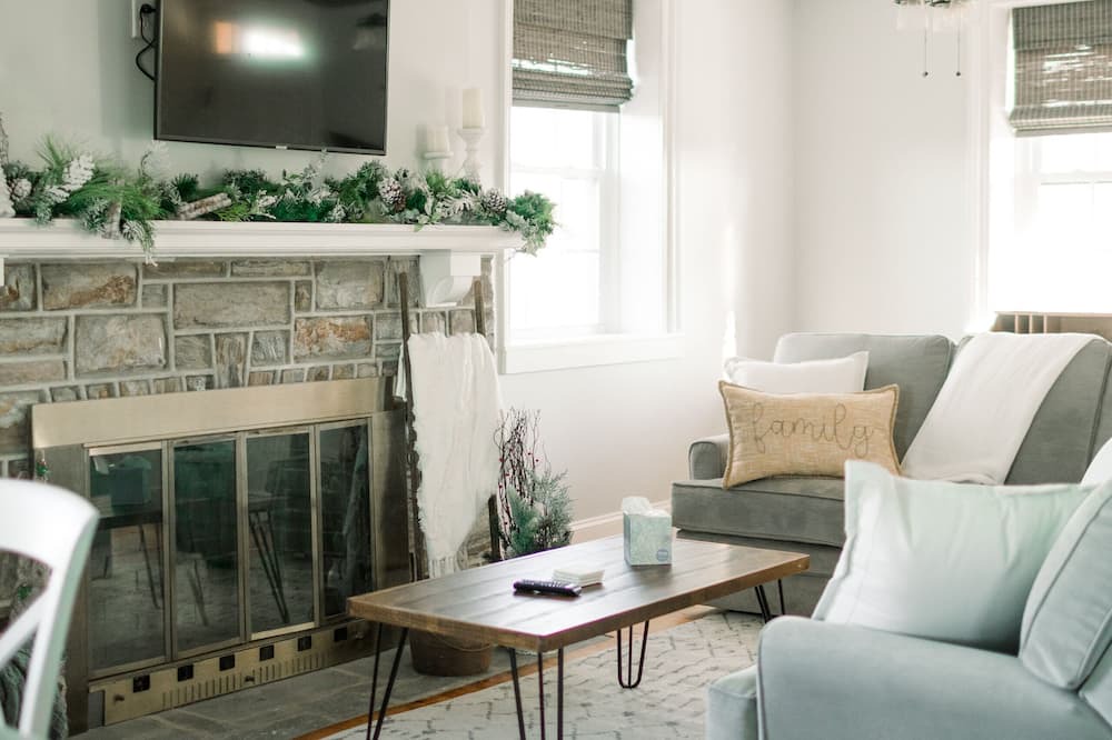 Photo of Livingroom in Bausman