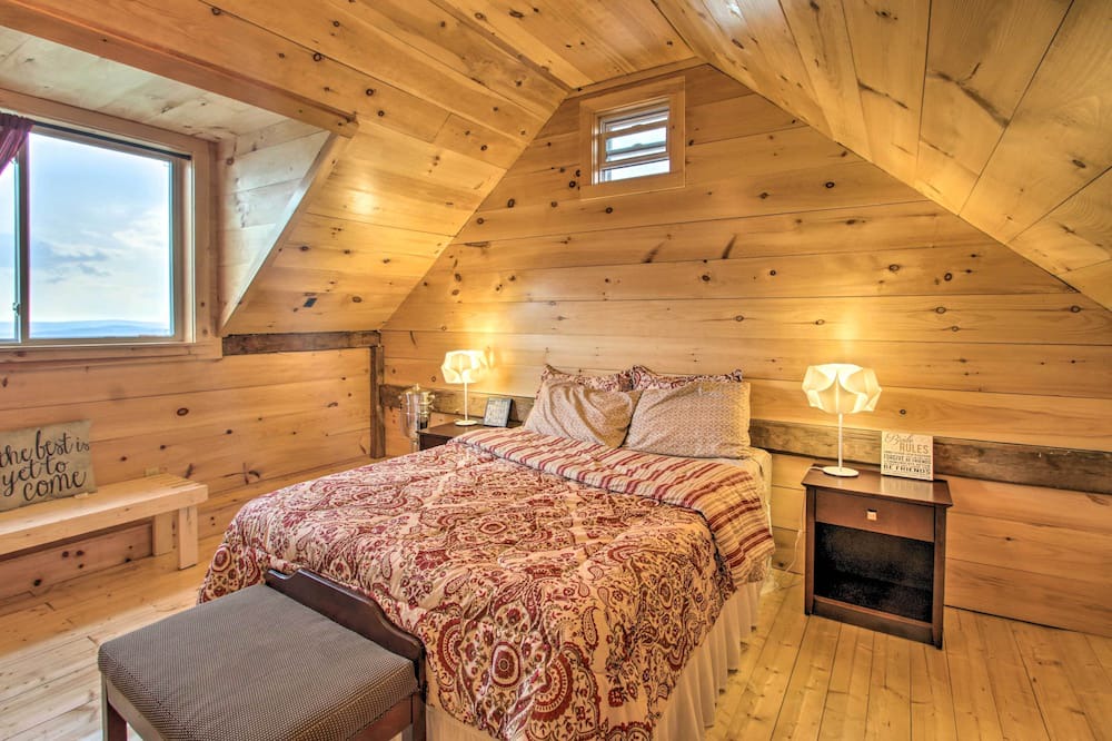 Photo of Bedroom in Greene