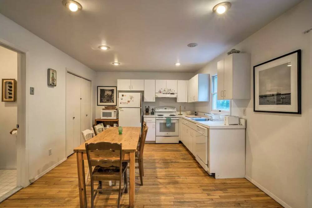 Photo of Kitchen in Clearwater Beach