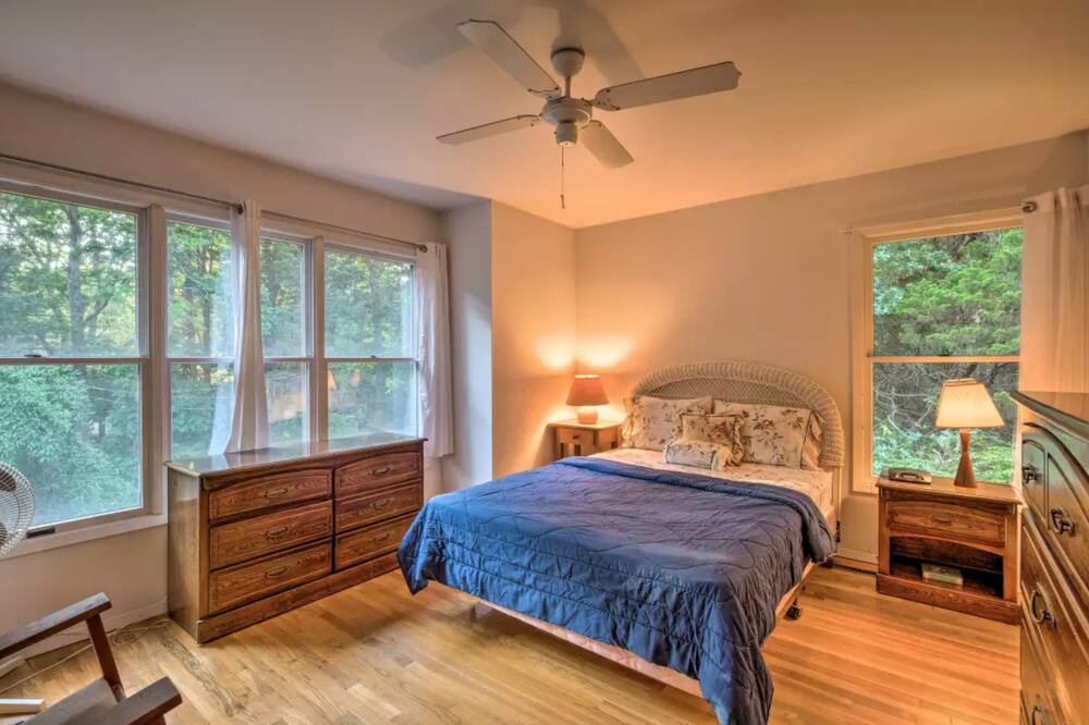 Photo of Bedroom in Clearwater Beach