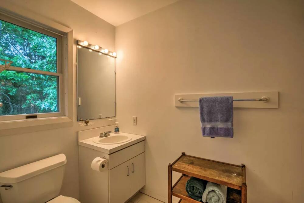 Photo of Bathroom in Clearwater Beach
