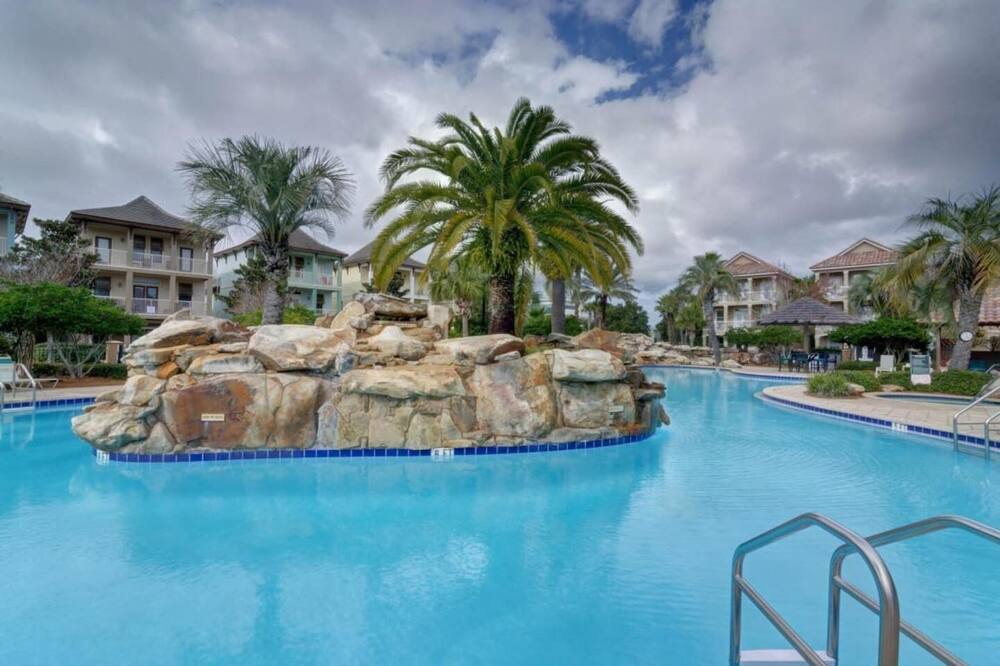 Photo of Outdoor in Villages of Crystal Beach