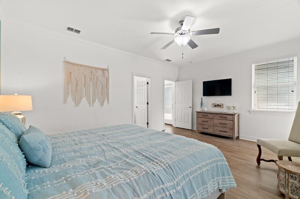 Photo of Bedroom in Villages of Crystal Beach