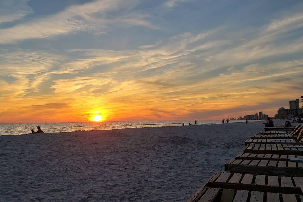 Photo of Others in Biltmore Beach