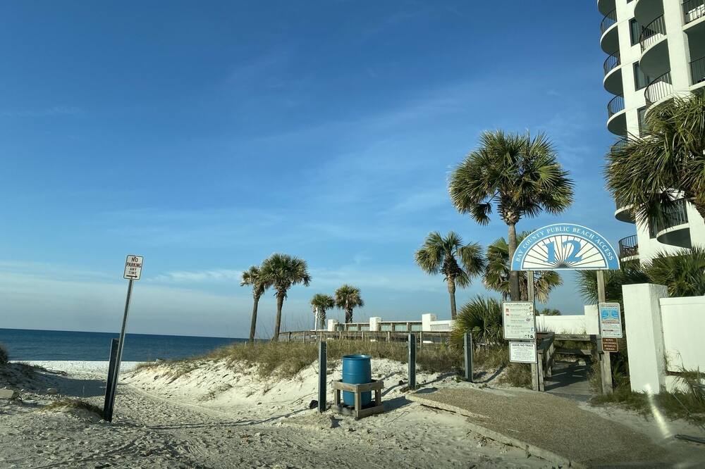 Photo of Others in Biltmore Beach