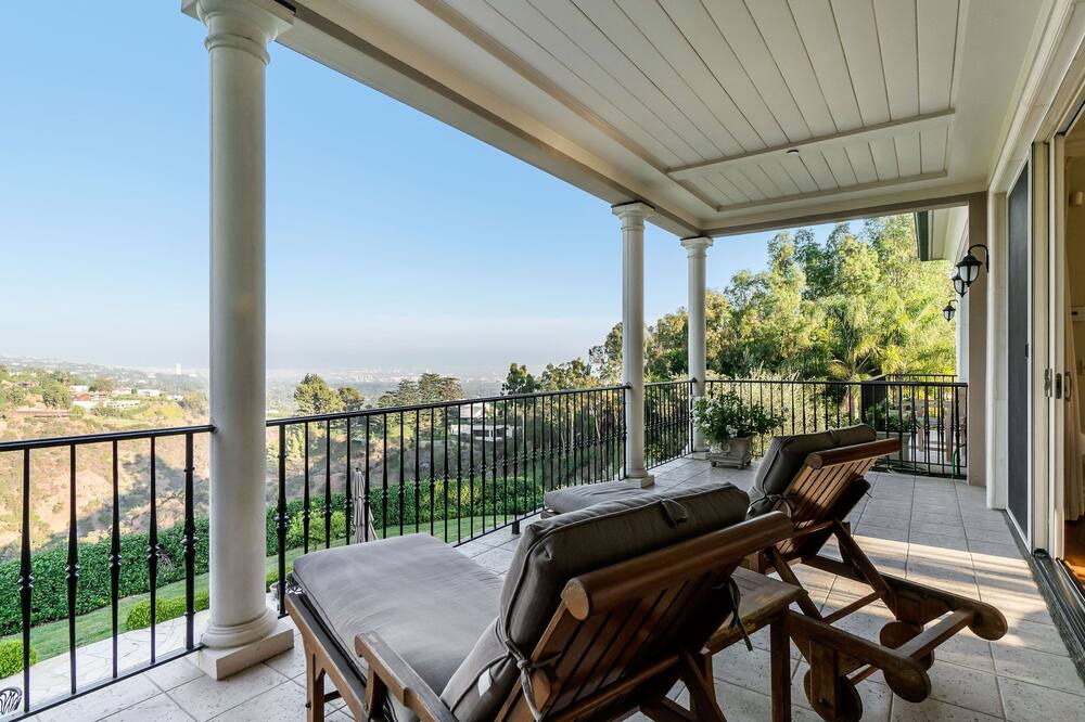 Photo of Patio Balcony in Bel Air
