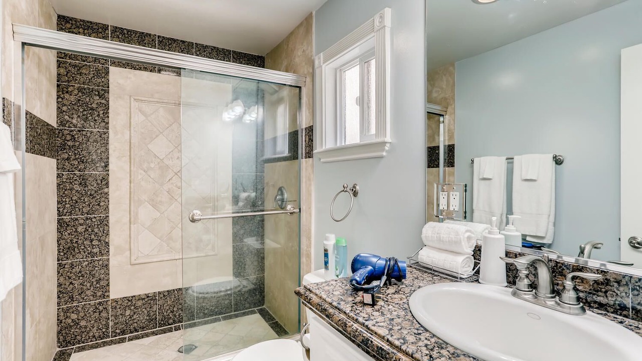 Photo of Bathroom in Santa Ana Heights