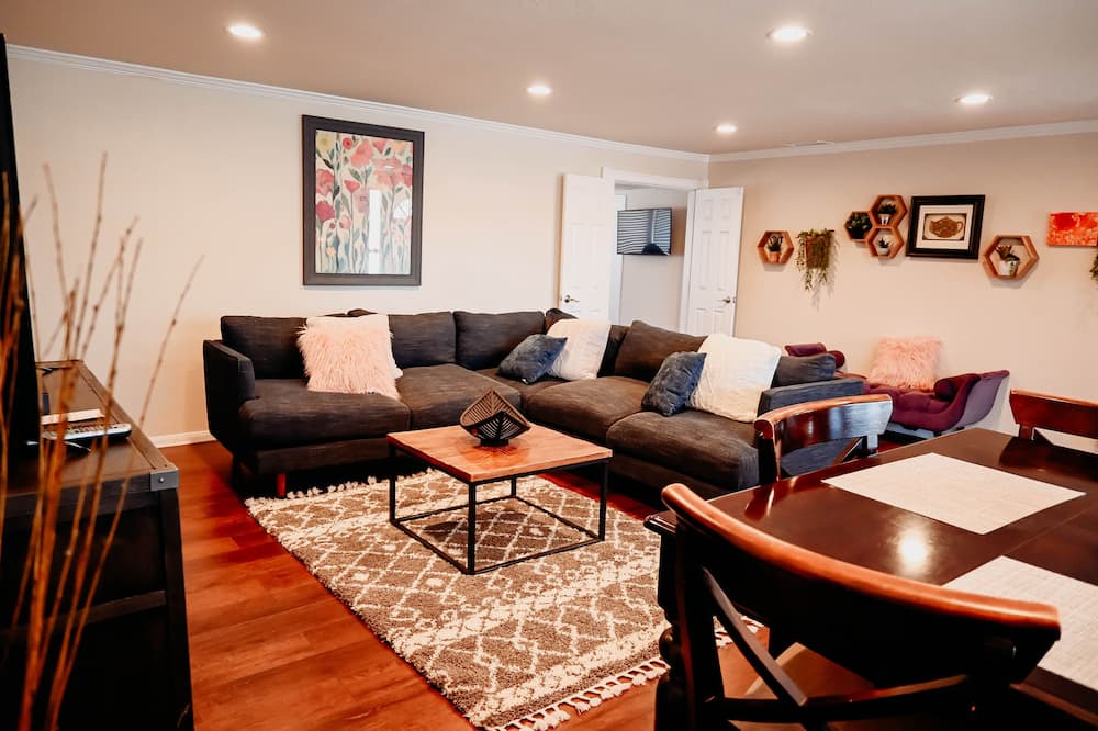 Photo of Livingroom in Moreno Valley