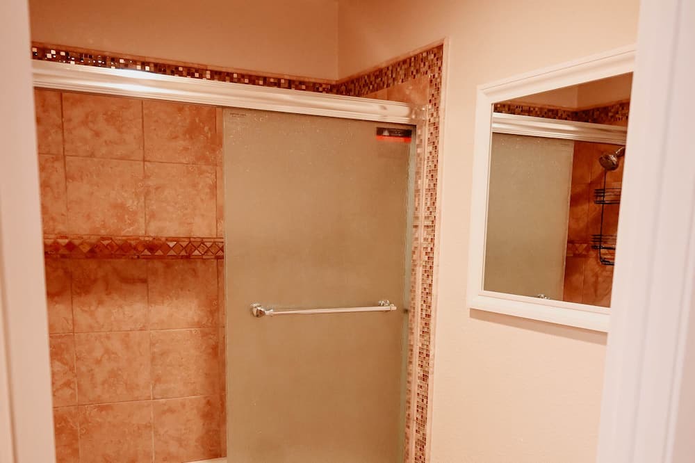 Photo of Bathroom in Moreno Valley