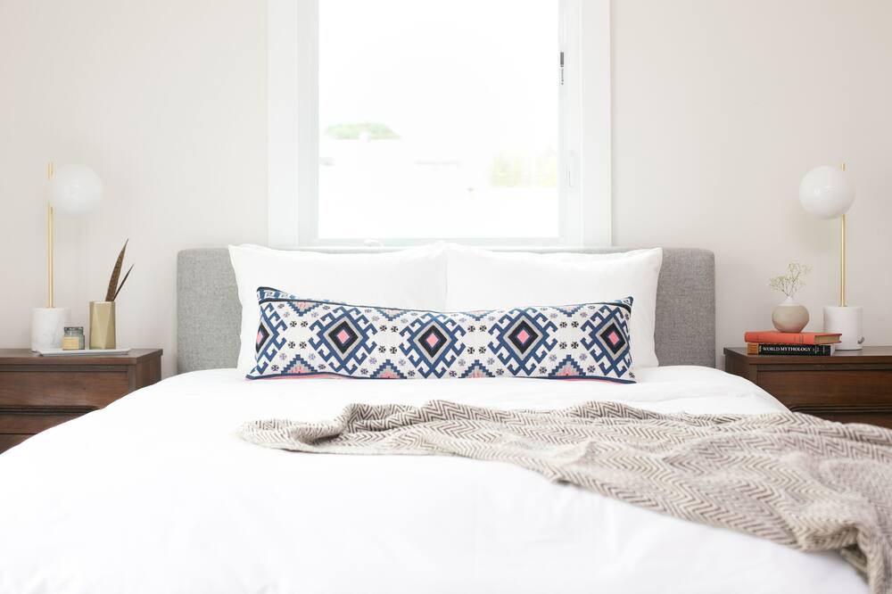 Photo of Bedroom in Beach Barber Tract