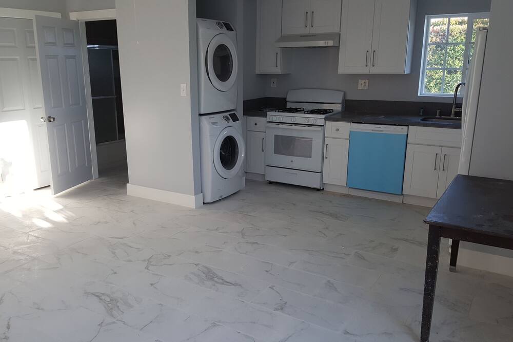 Photo of Kitchen in West Hills