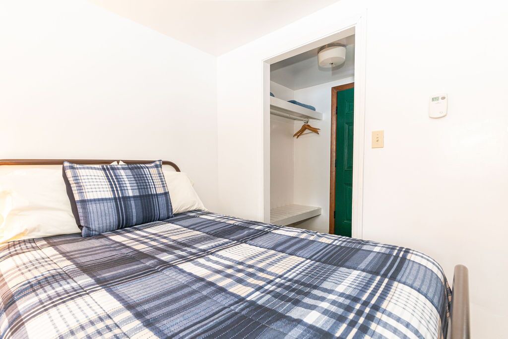Photo of Bedroom in Bethel