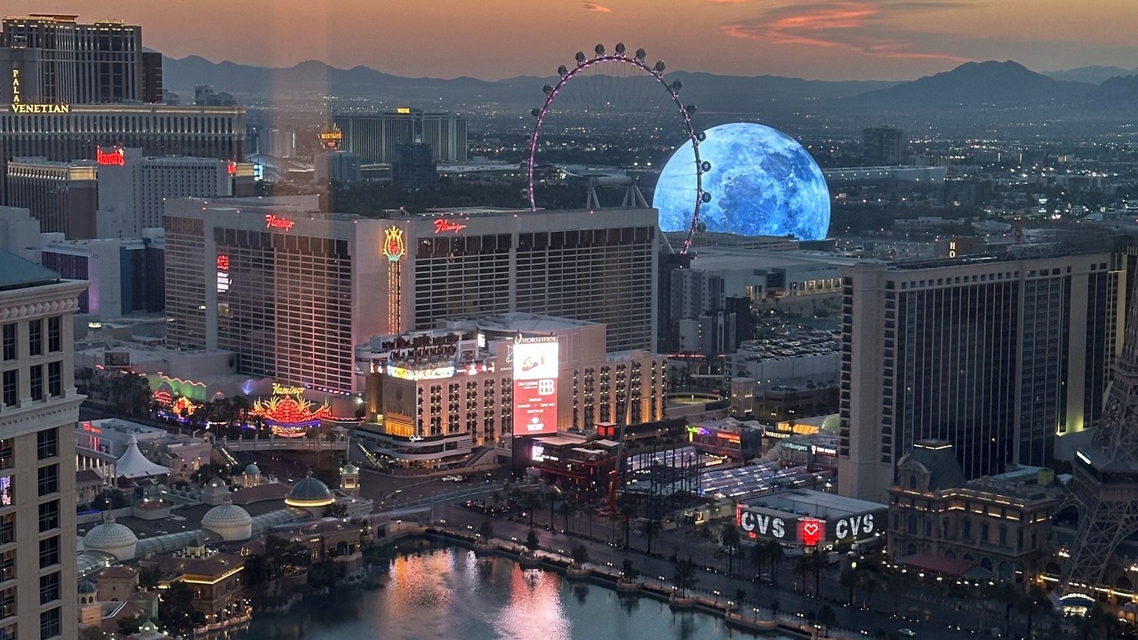 Photo of Others in Las Vegas Strip