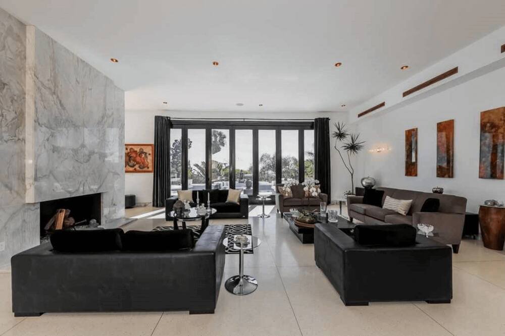 Photo of Livingroom in The Flats