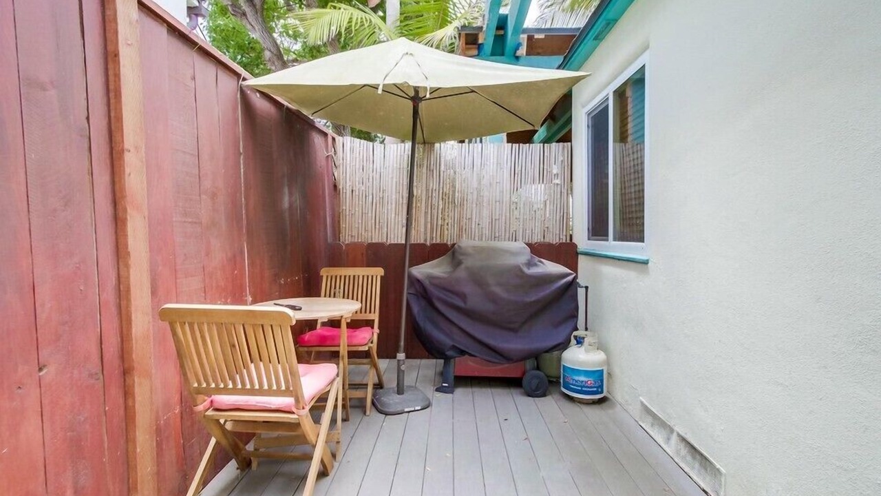 Photo of Patio Balcony in Beach Barber Tract