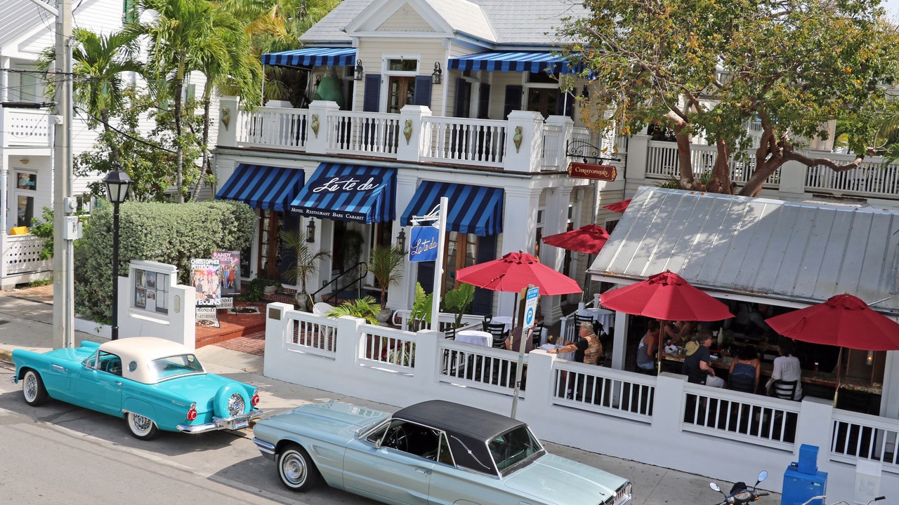 Photo of Outdoor in Uptown - Upper Duval
