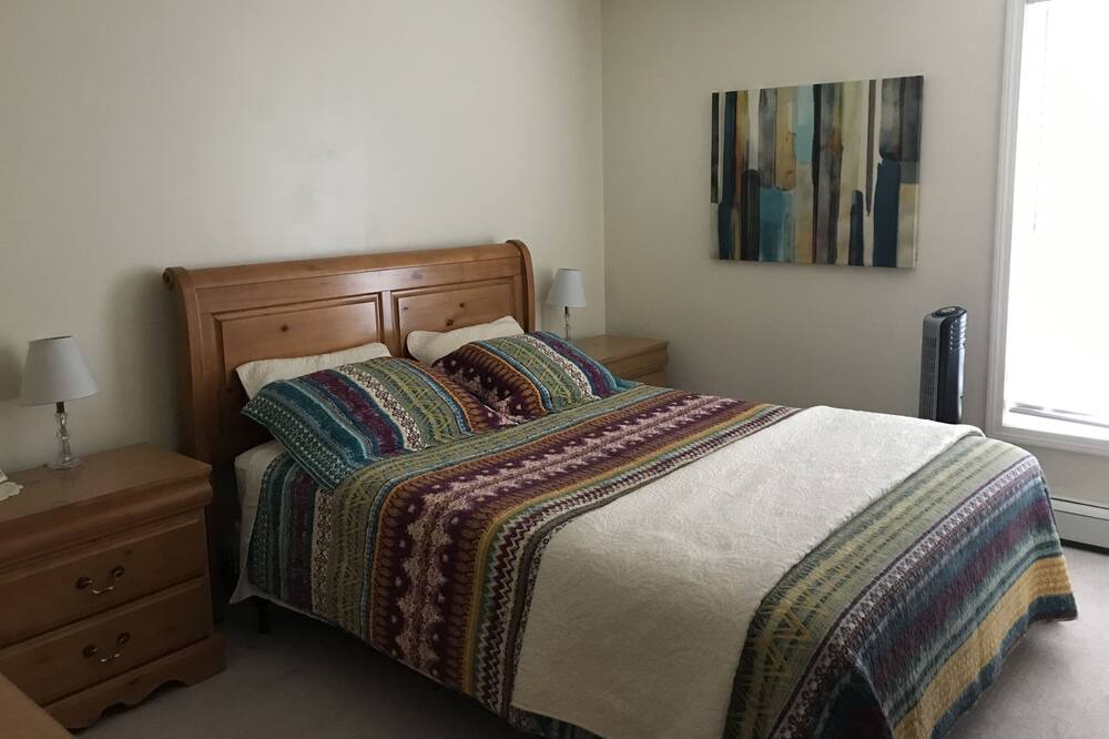 Photo of Bedroom in Bar Harbor