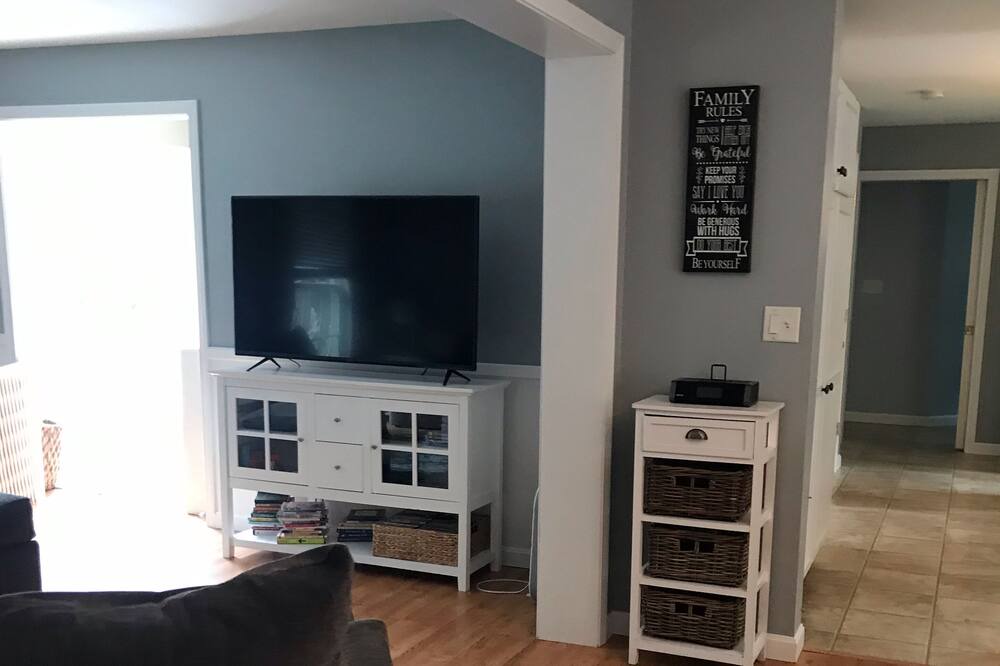 Photo of Livingroom in Bar Harbor