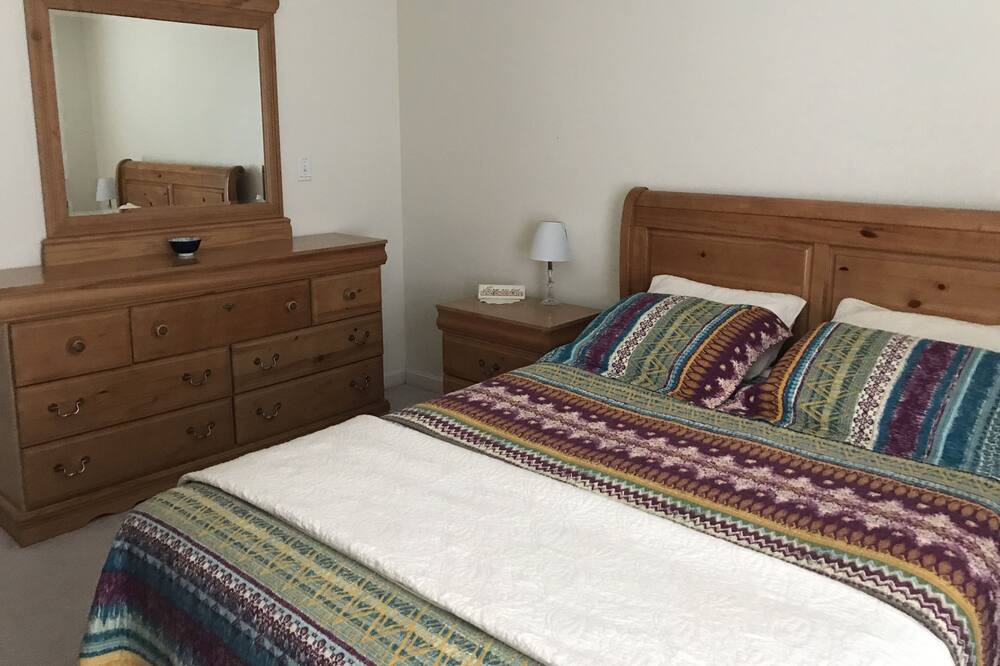 Photo of Bedroom in Bar Harbor