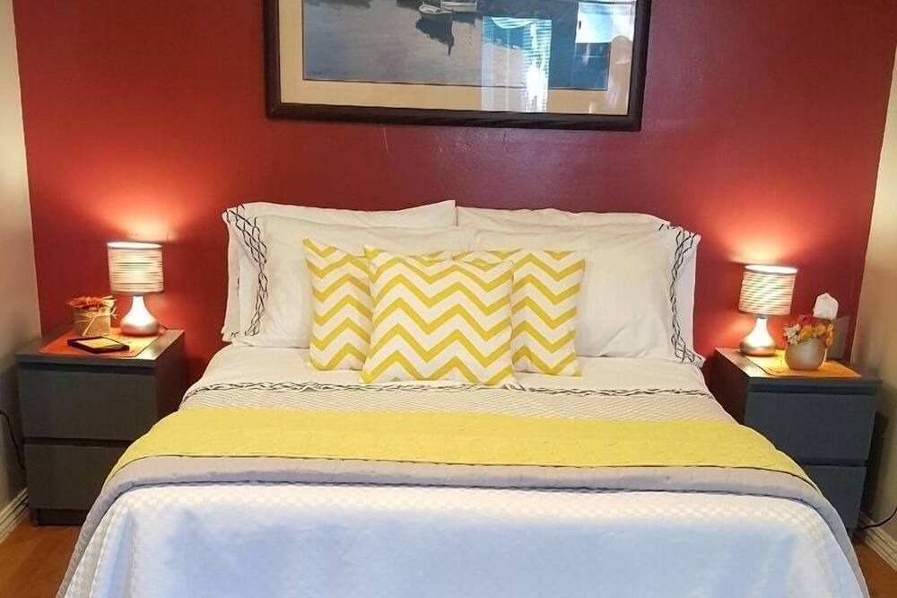 Photo of Bedroom in West Los Angeles