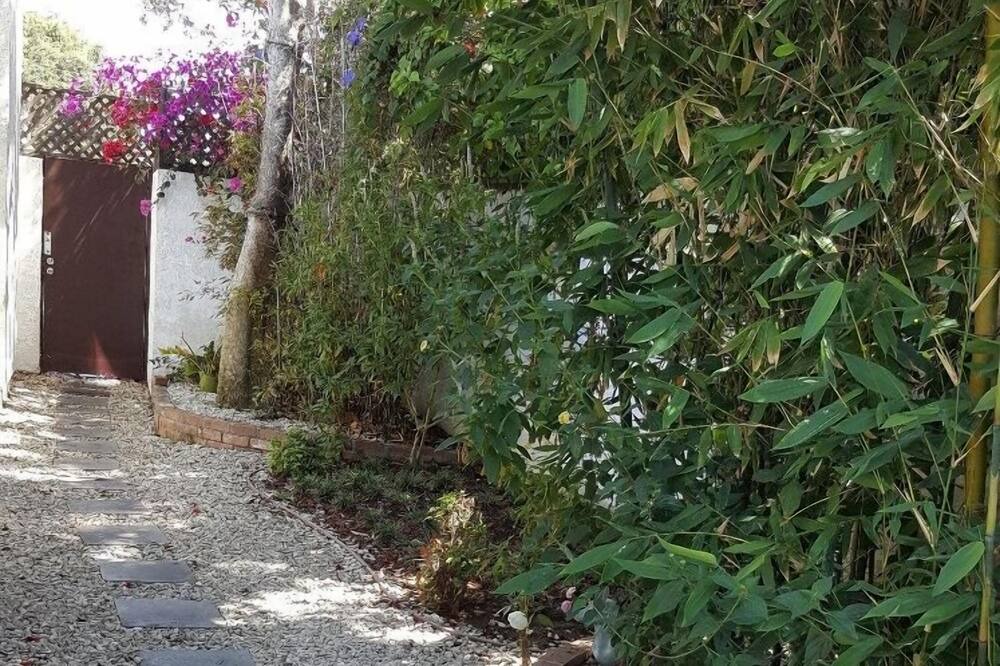 Photo of Outdoor in West Los Angeles