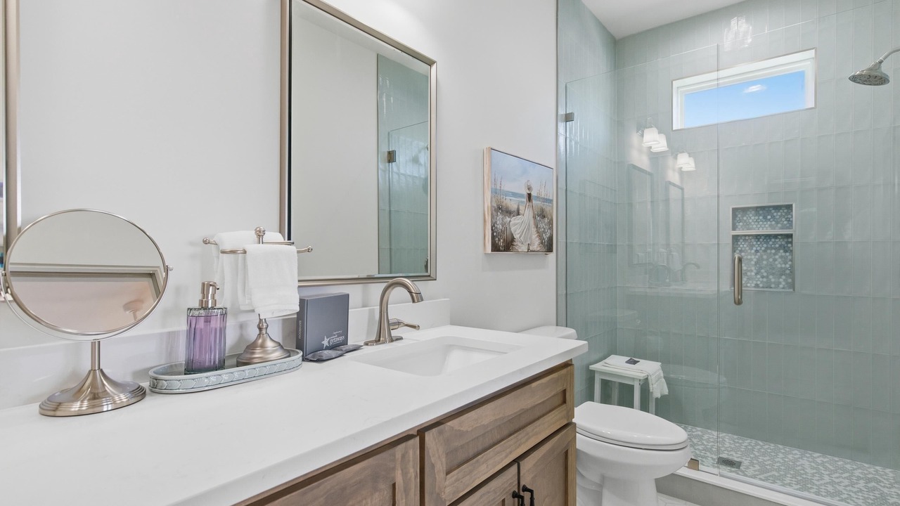 Photo of Bathroom in East End