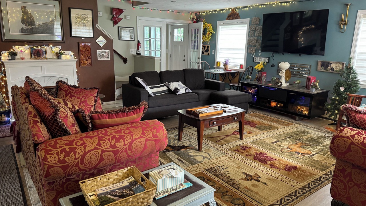 Photo of Livingroom in Pittsfield
