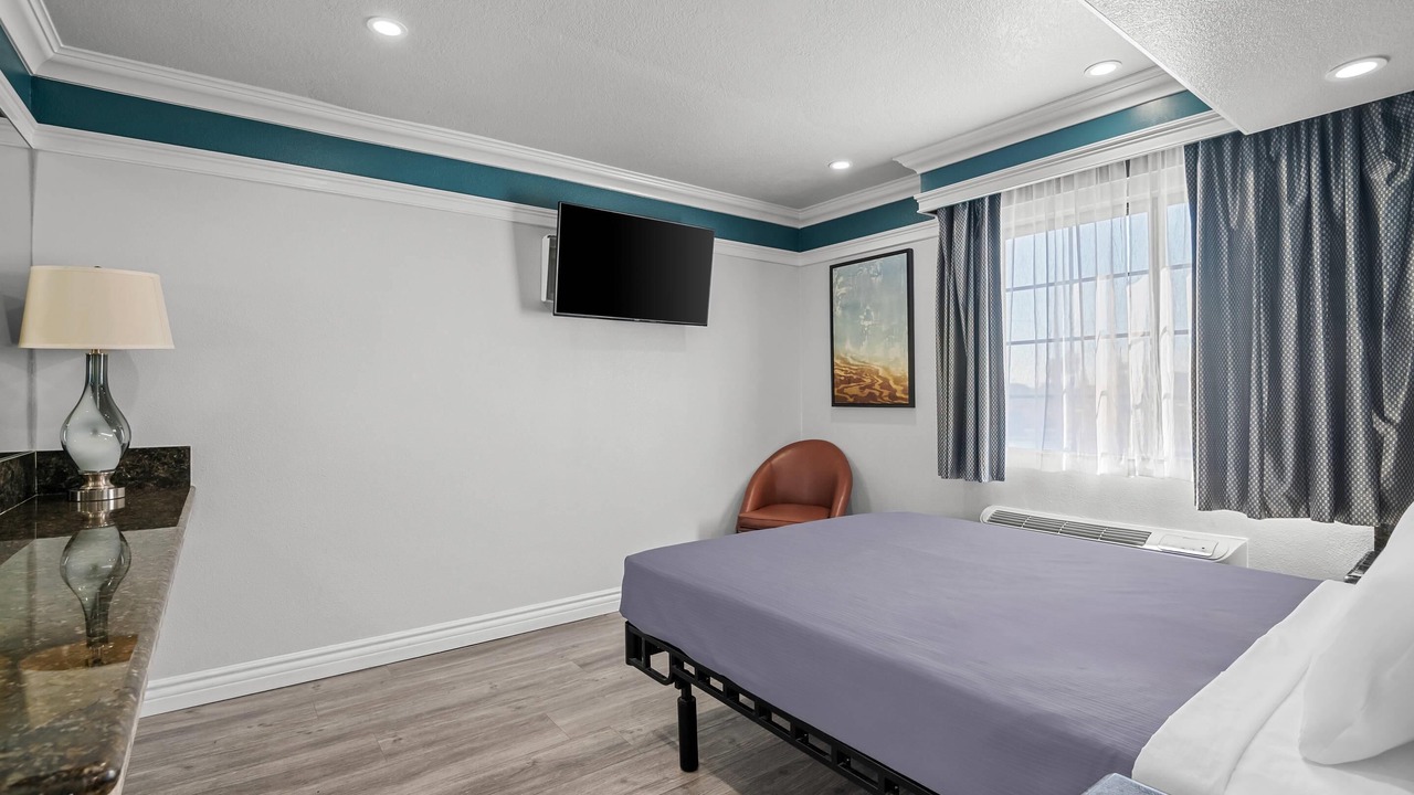 Photo of Bedroom in Commerce