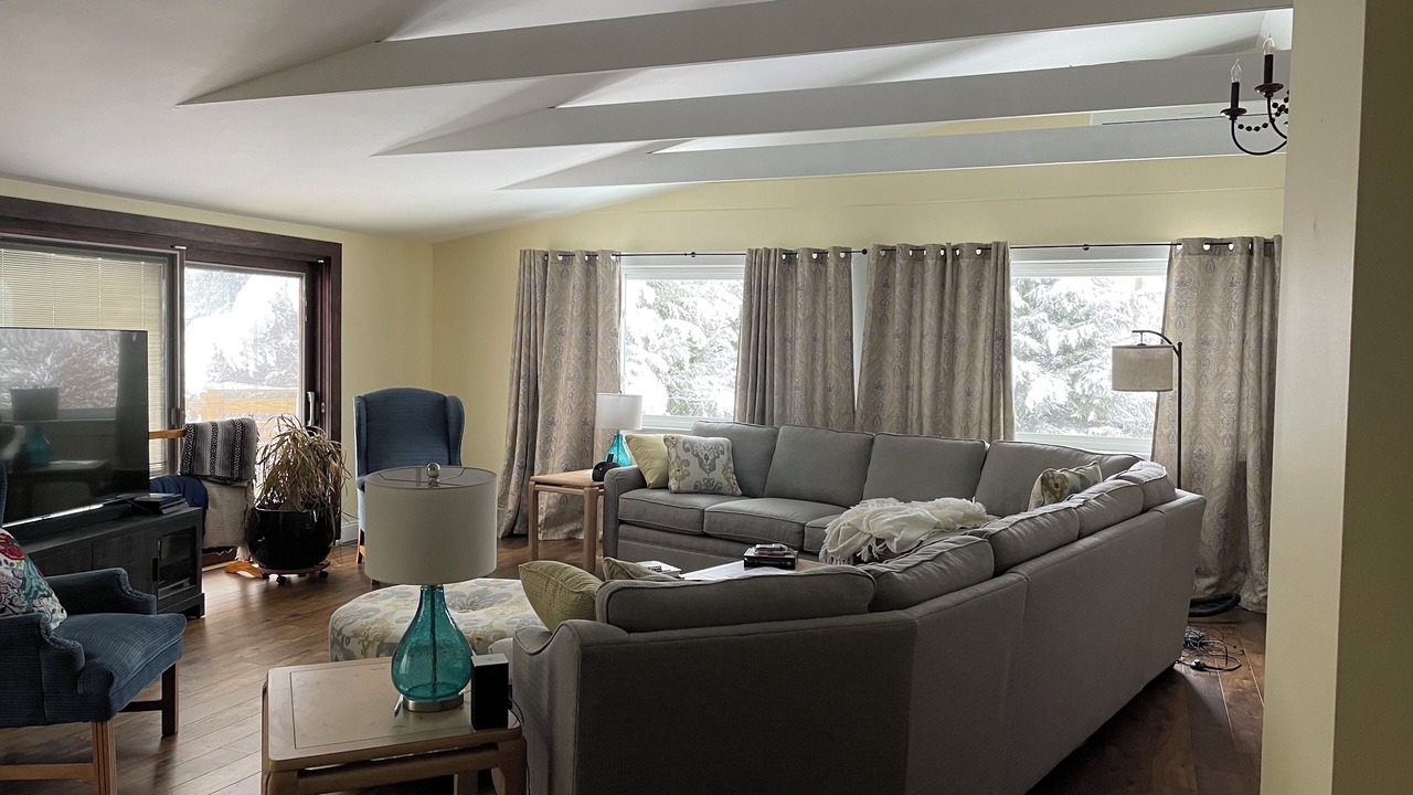 Photo of Livingroom in Shillington