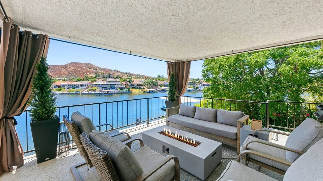 Photo of Patio Balcony in Canyon Lake