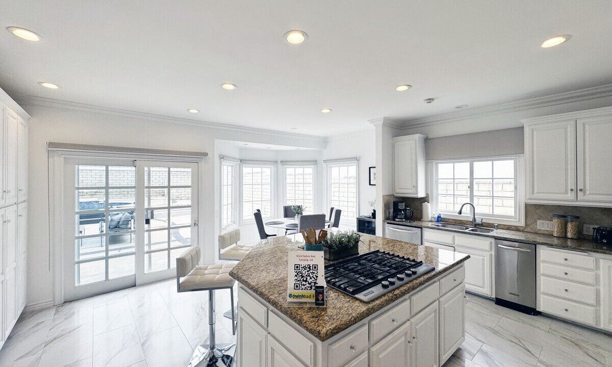 Photo of Kitchen in West Los Angeles
