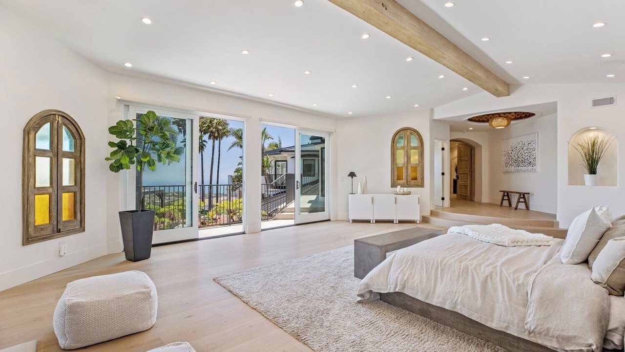Photo of Bedroom in Central Malibu