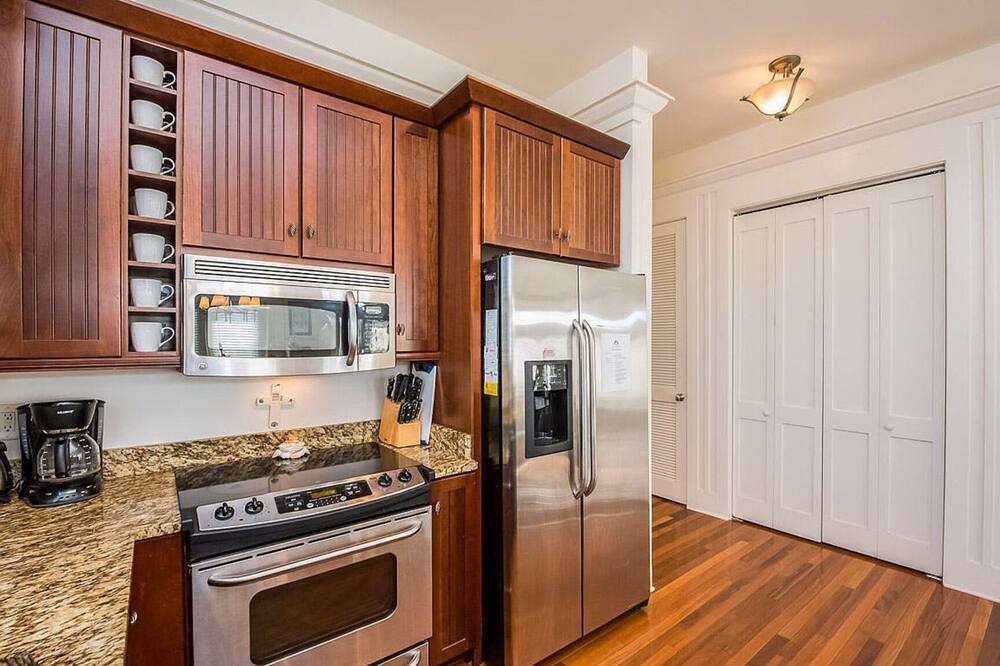 Photo of Kitchen in Cassine Village
