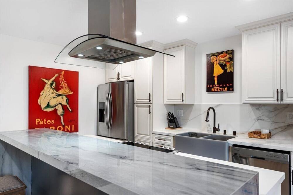 Photo of Kitchen in Sawtelle