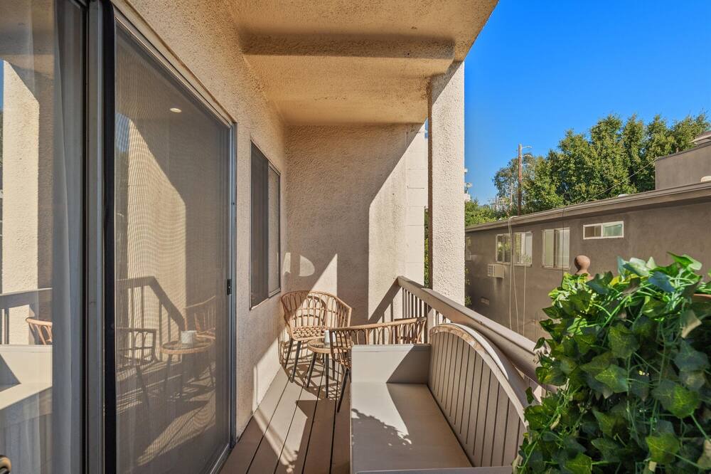 Photo of Outdoor in Sawtelle