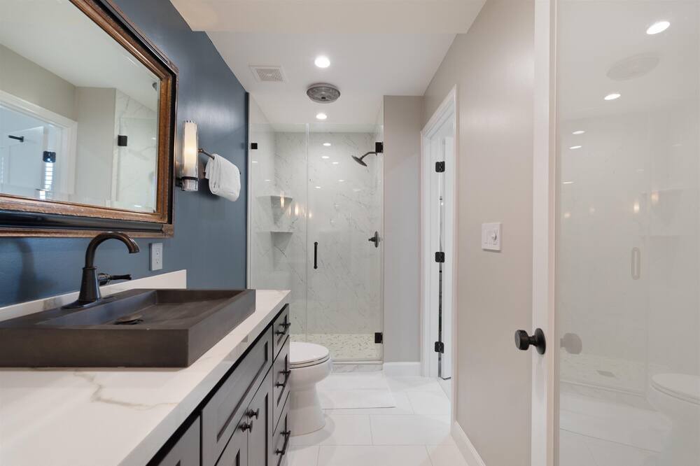 Photo of Bathroom in Sawtelle