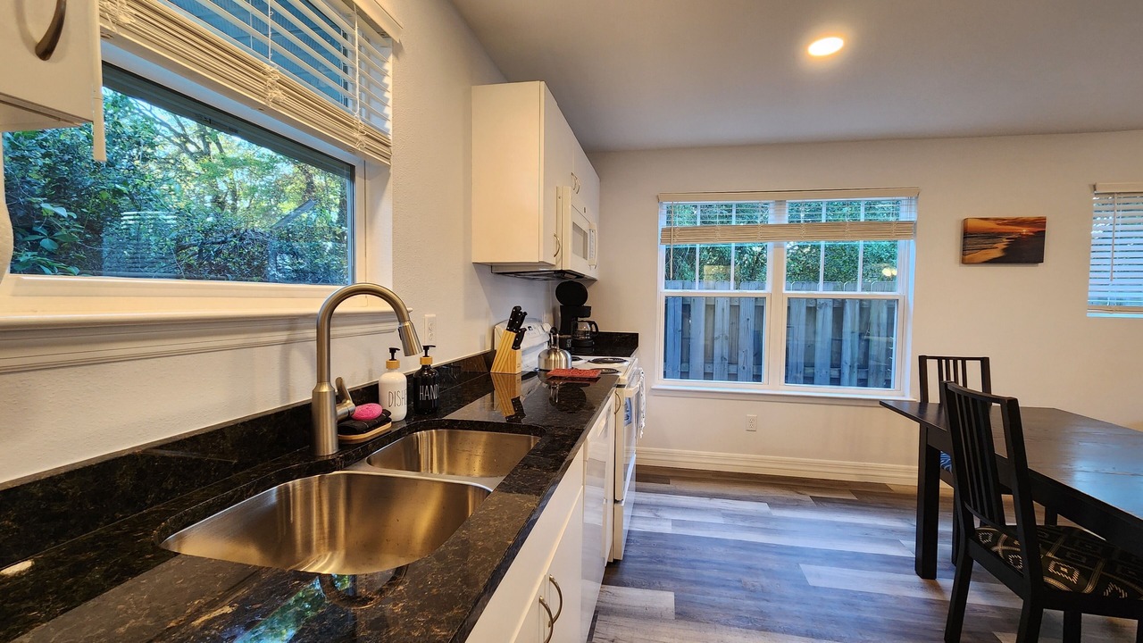 Photo of Kitchen in Sanders Beach