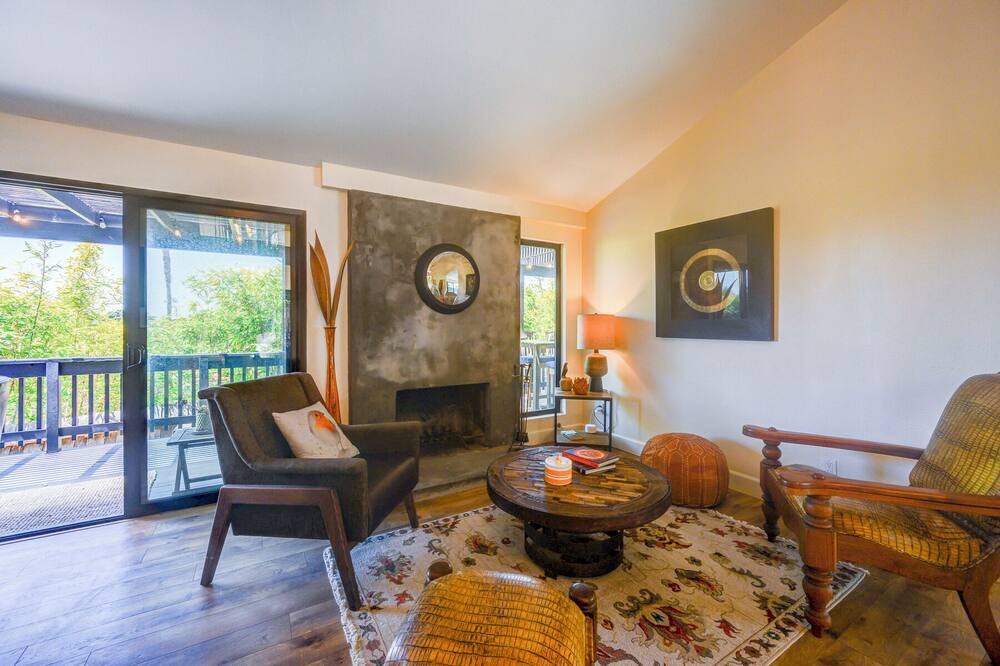 Photo of Livingroom in Olde Carlsbad