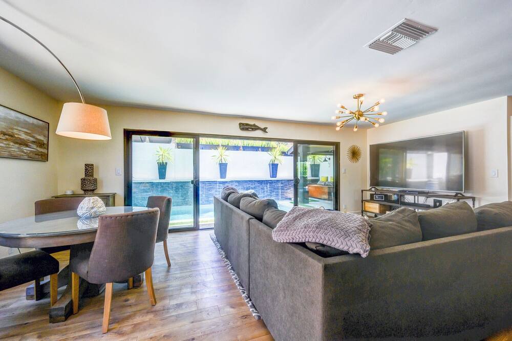 Photo of Livingroom in Olde Carlsbad