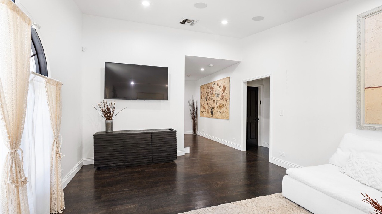 Photo of Livingroom in Bel Air