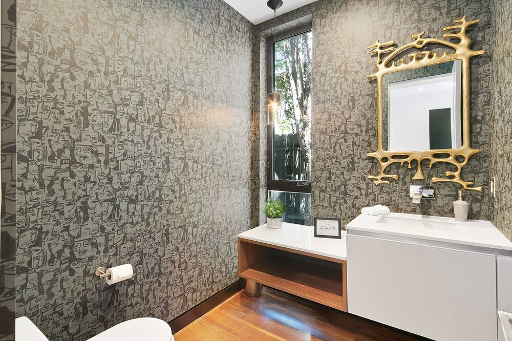 Photo of Bathroom in Melrose