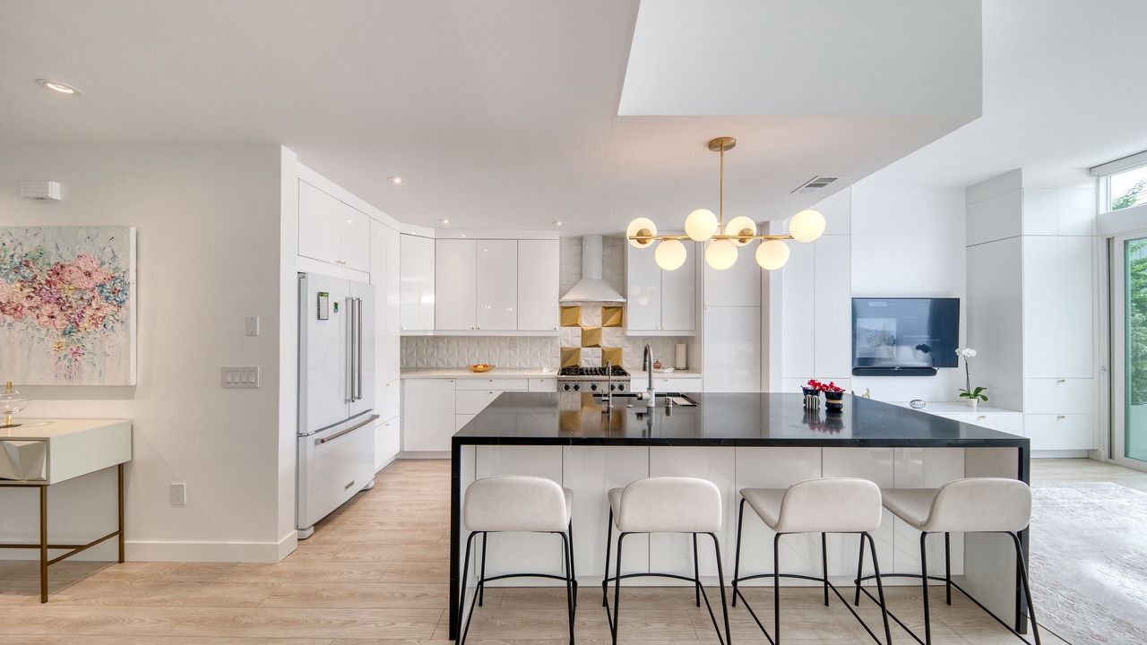 Photo of Kitchen in West Los Angeles
