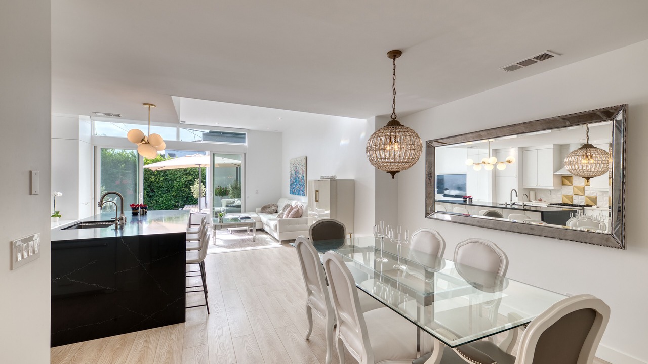 Photo of Kitchen in West Los Angeles