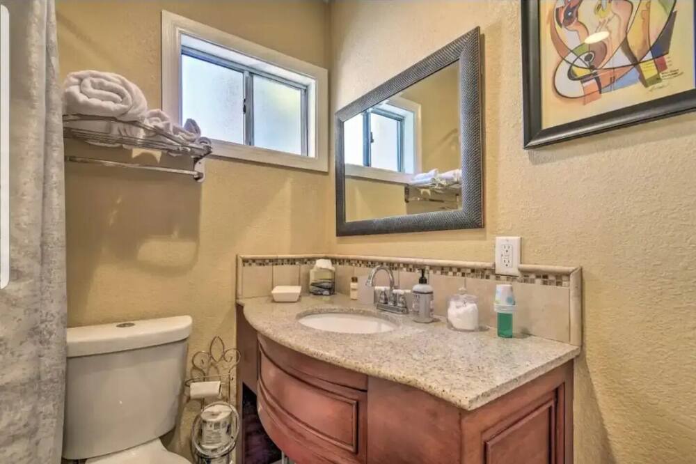 Photo of Bathroom in Inglewood