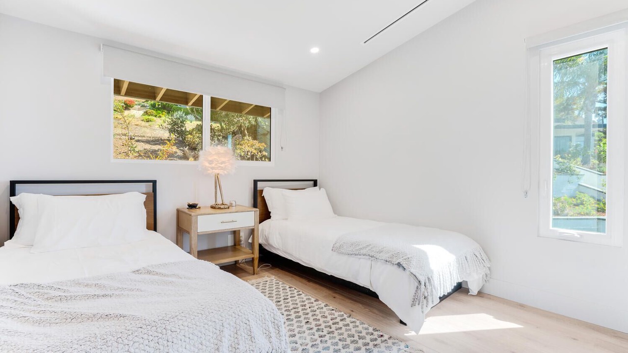 Photo of Bedroom in Malibu