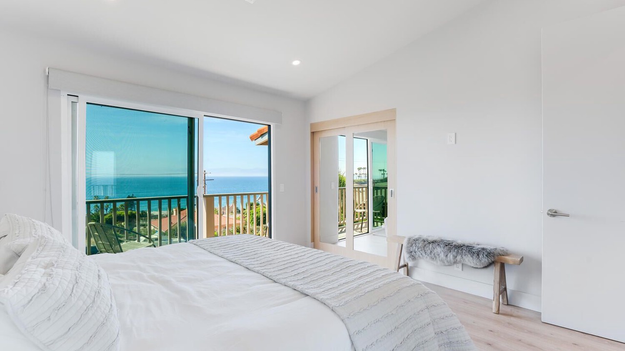 Photo of Bedroom in Malibu