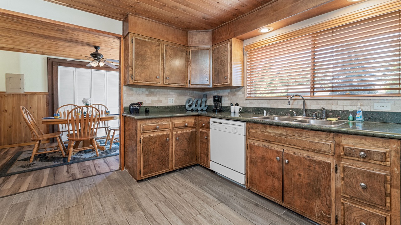 Photo of Kitchen in Big Bear Lake