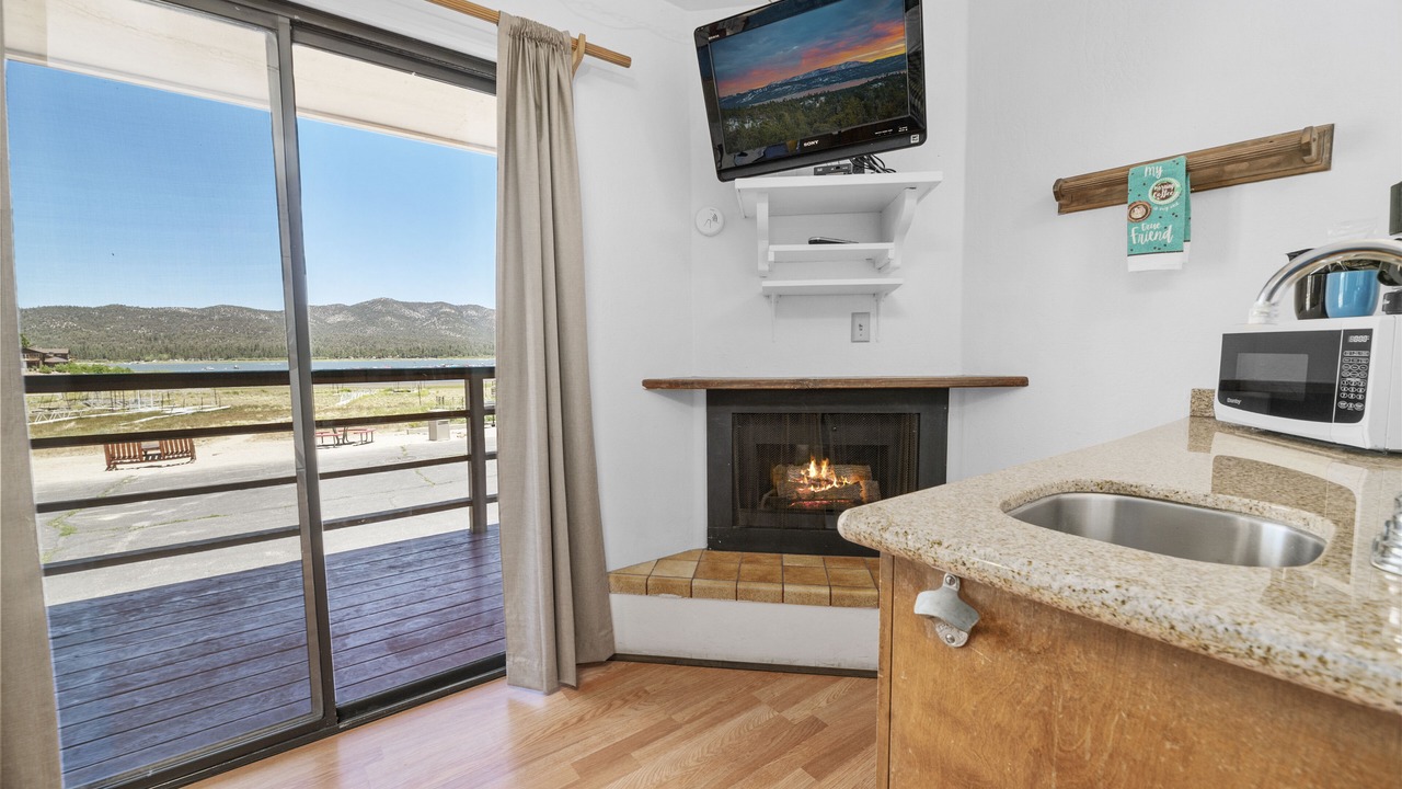 Photo of Livingroom in Big Bear Lake