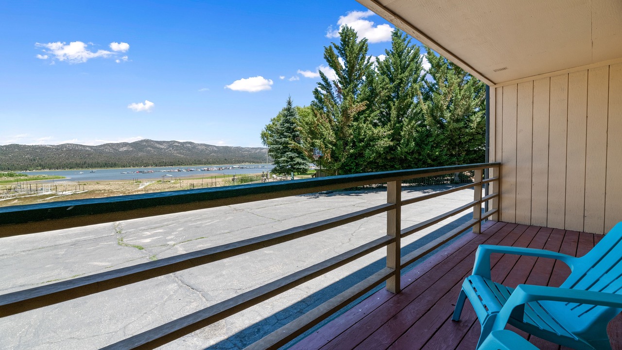Photo of Livingroom in Big Bear Lake