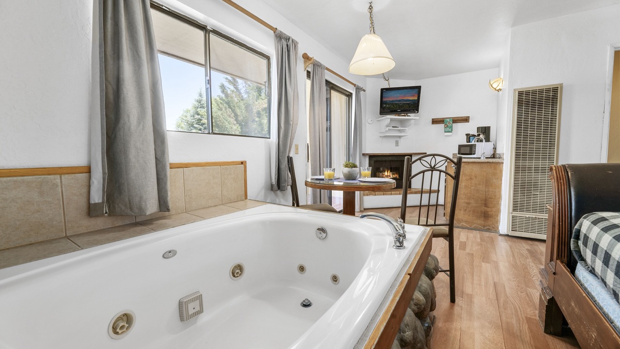 Photo of Livingroom in Big Bear Lake